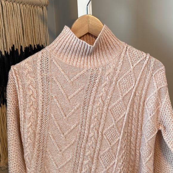 RW&CO. Asymmetrical Knitted Sweater, Size XS, Heathered pink - Picture 7 of 7